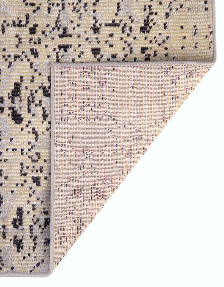 Detail image of  4' x 6' Amulet Rug