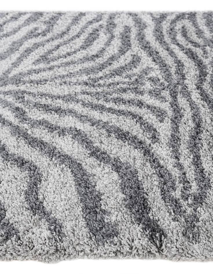 Detail image of  5' 3 x 7' 6 Athena Shag Rug