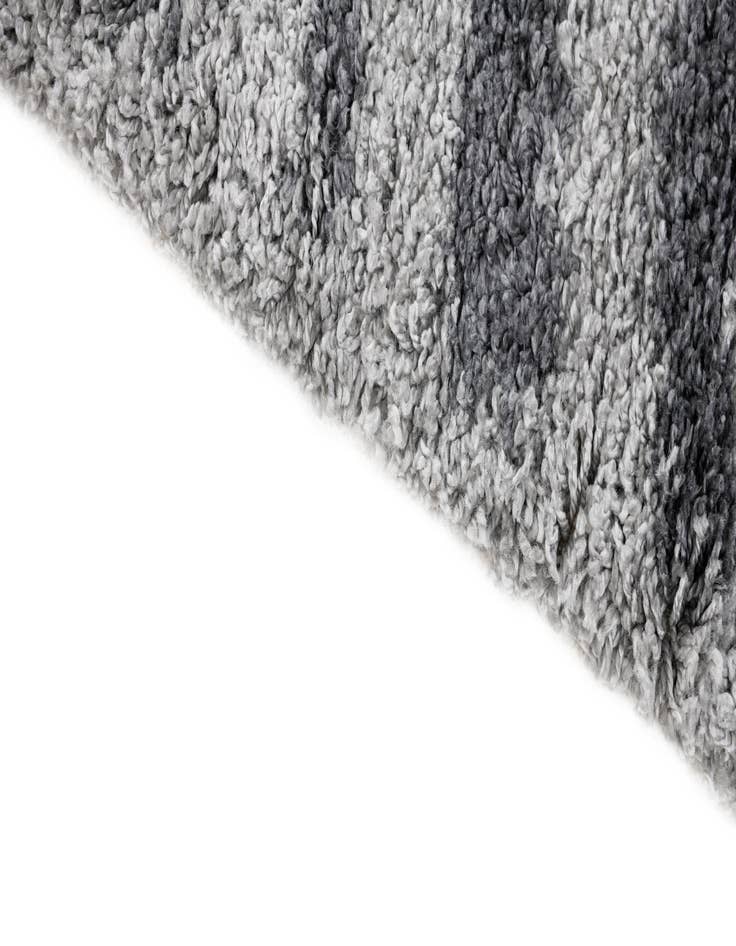 Detail image of  5' 3 x 7' 6 Athena Shag Rug