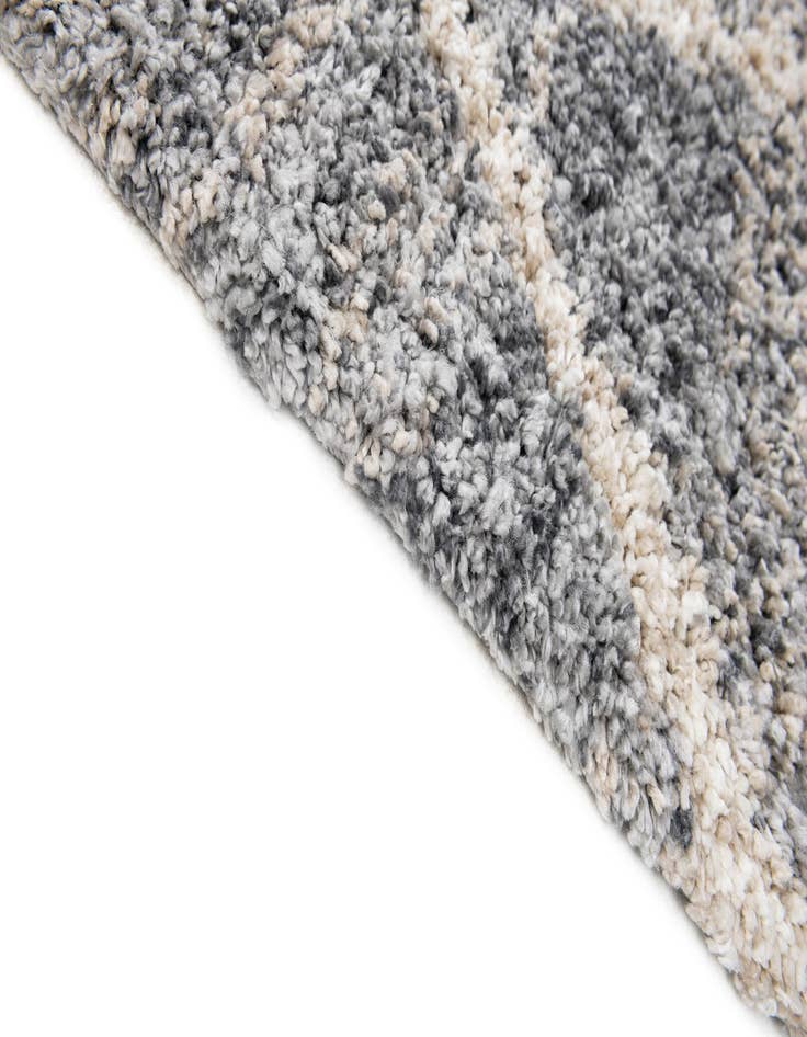 Detail image of  5' 3 x 7' 7 Athena Shag Rug