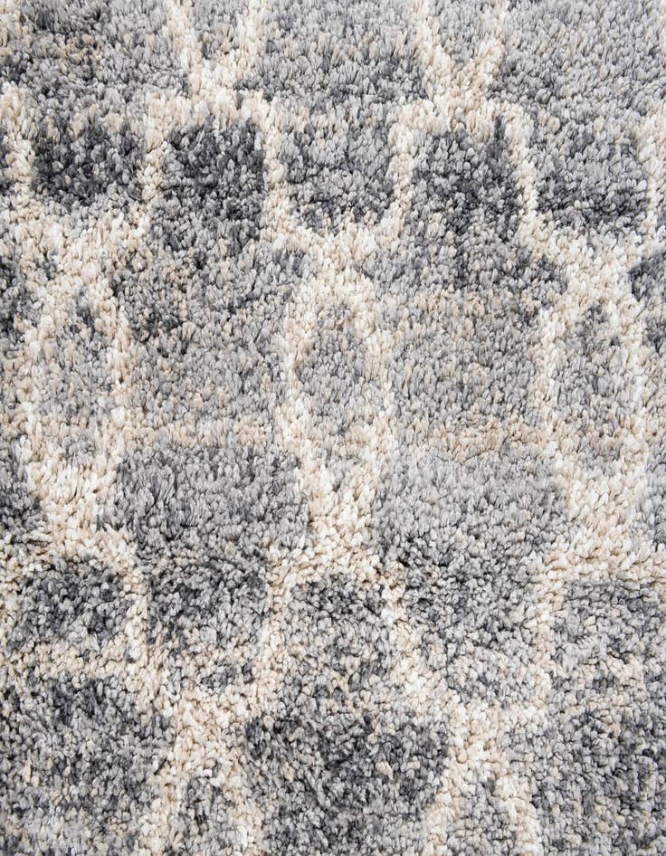 Detail image of  5' 4 x 7' 5 Athena Shag Rug
