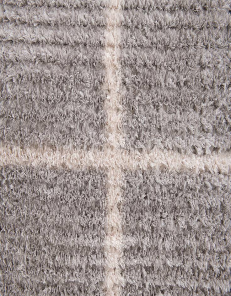 Detail image of  5' 3 x 7' 7 Athena Shag Rug