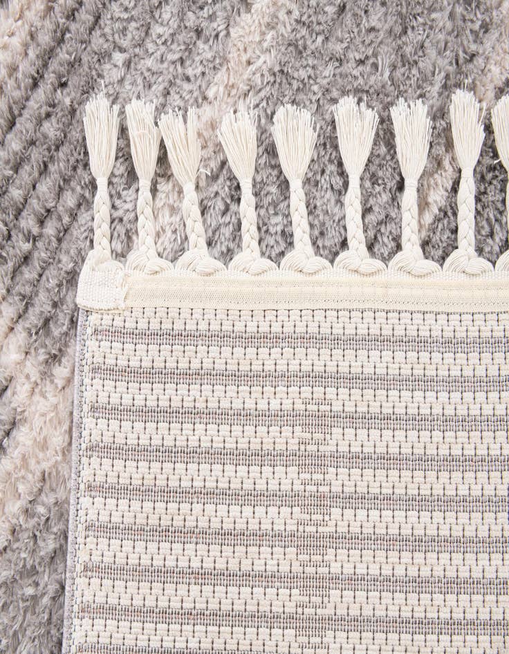 Detail image of  5' 3 x 7' 7 Athena Shag Rug