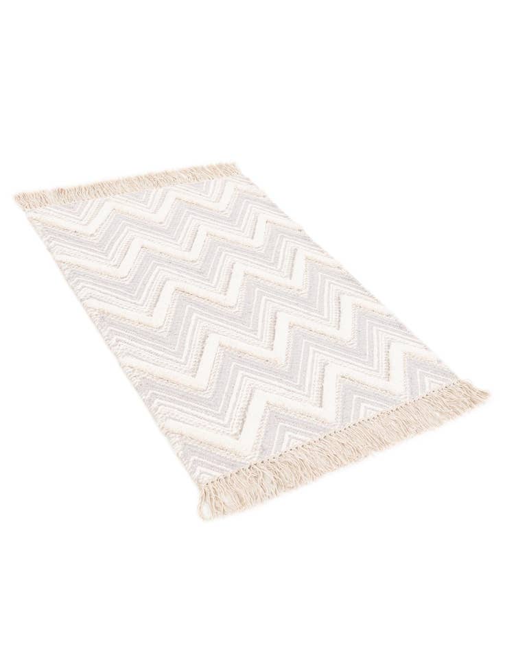 Detail image of  2' x 3'  Hand Braided Jute Rug