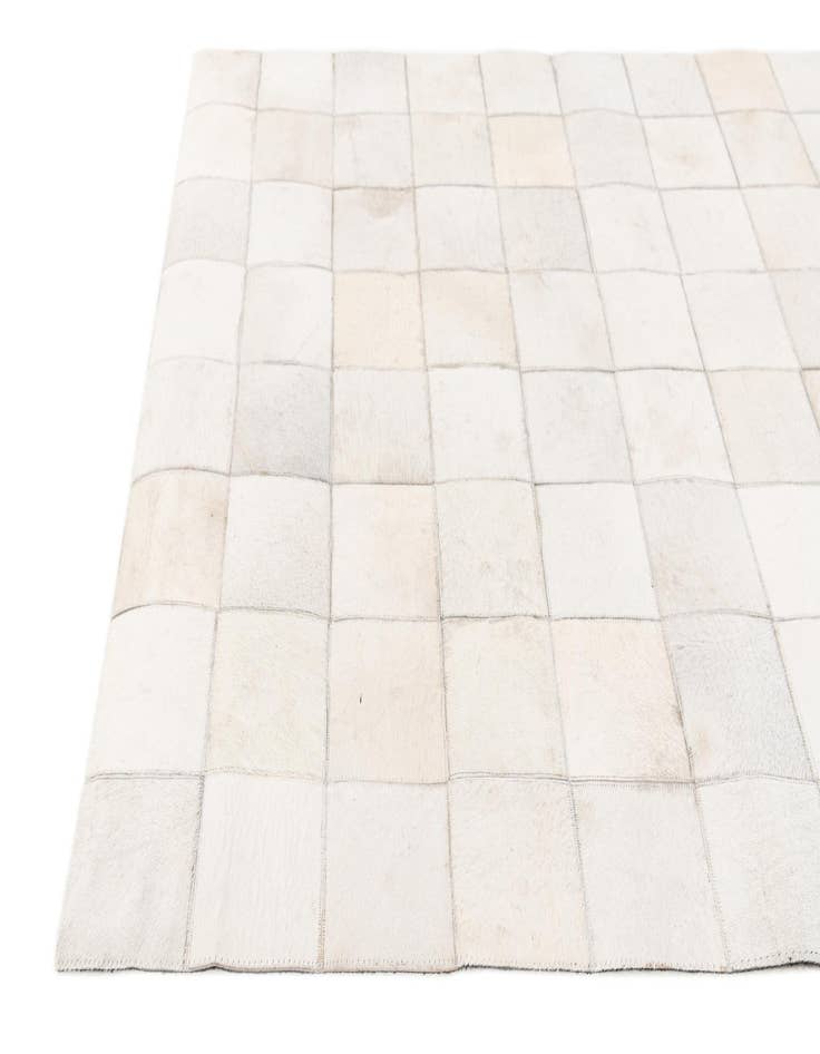 Detail image of  4' x 5' 10 Cowhide Stocks Rug