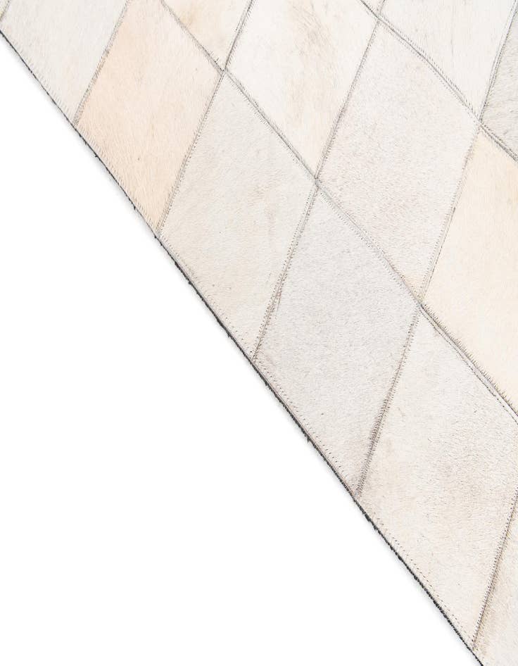Detail image of  4' x 5' 10 Cowhide Stocks Rug