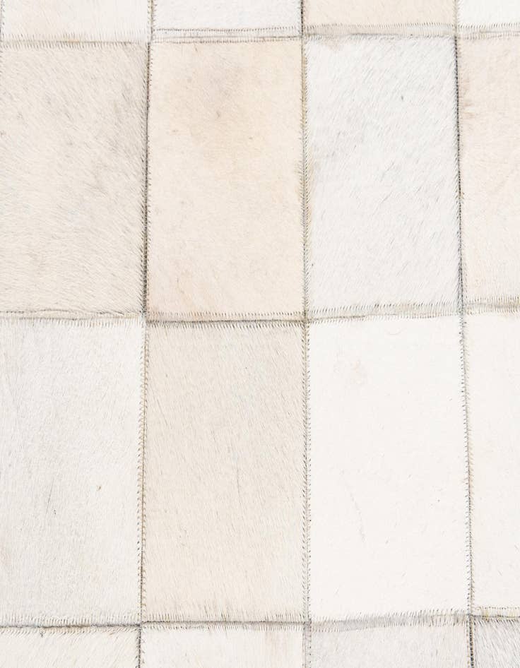 Detail image of  4' x 5' 10 Cowhide Stocks Rug