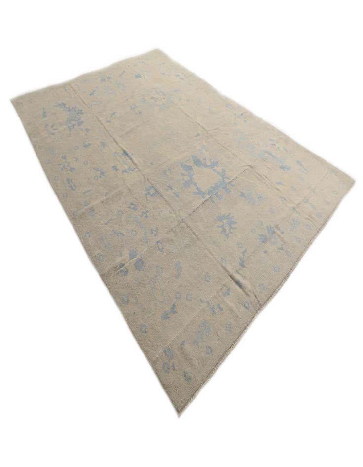 Detail image of  9' 8 x 13' 2  Hand Knotted Darya Wool Rug