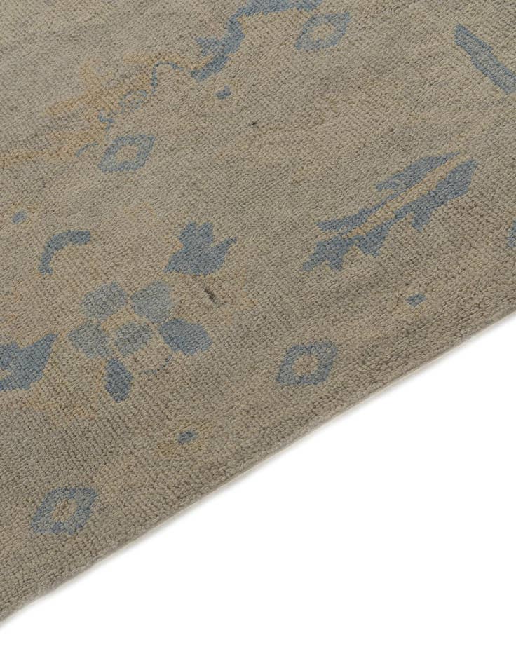 Detail image of  9' 8 x 13' 2  Hand Knotted Darya Wool Rug