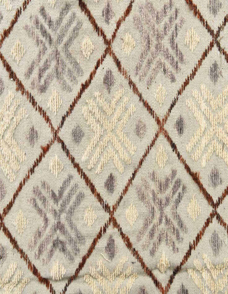 Detail image of  8' 4 x 12' 6  Hand Knotted Darya Wool Rug