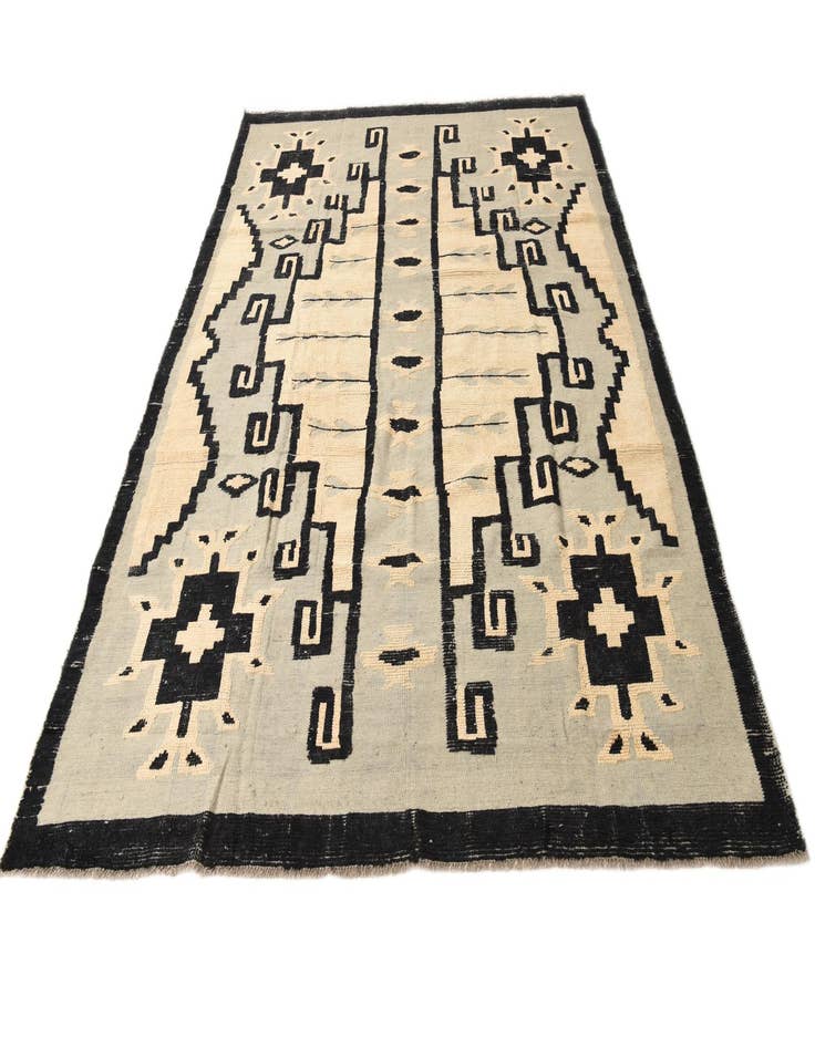 Detail image of  8' x 10' 6  Hand Knotted Darya Wool Rug