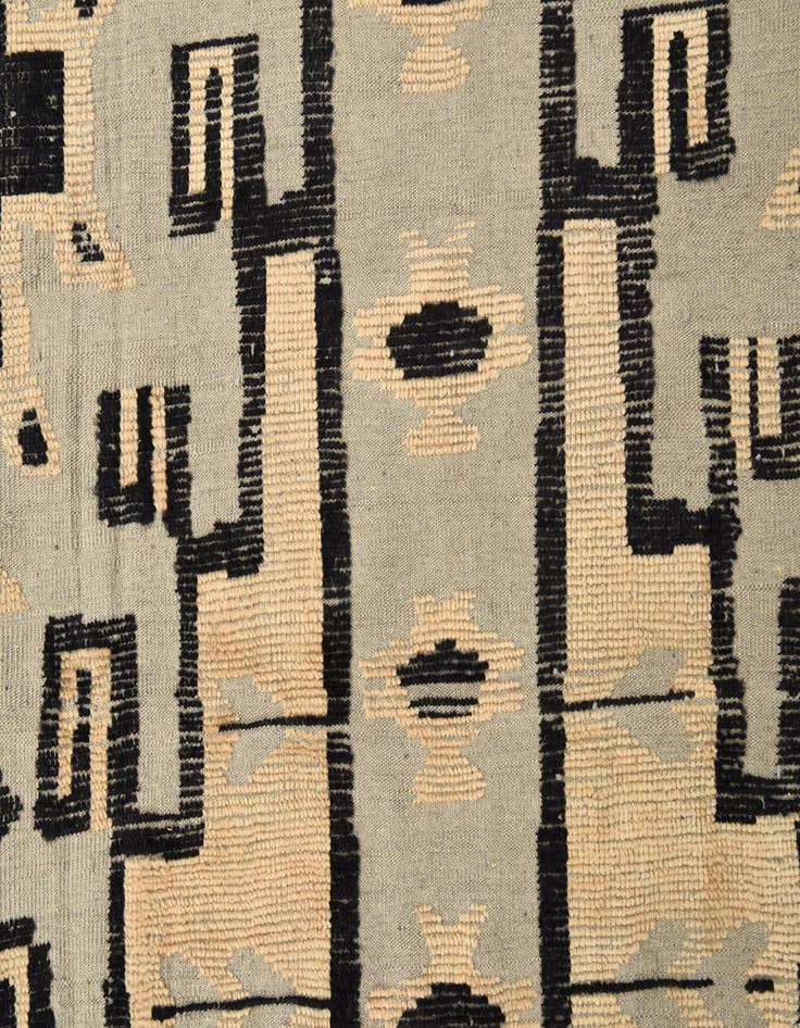 Detail image of  8' x 10' 6  Hand Knotted Darya Wool Rug