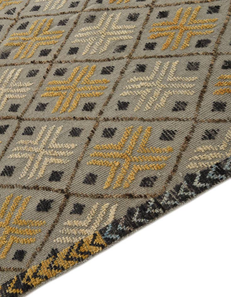 Detail image of  9' 11 x 14'  Hand Knotted Darya Wool Rug