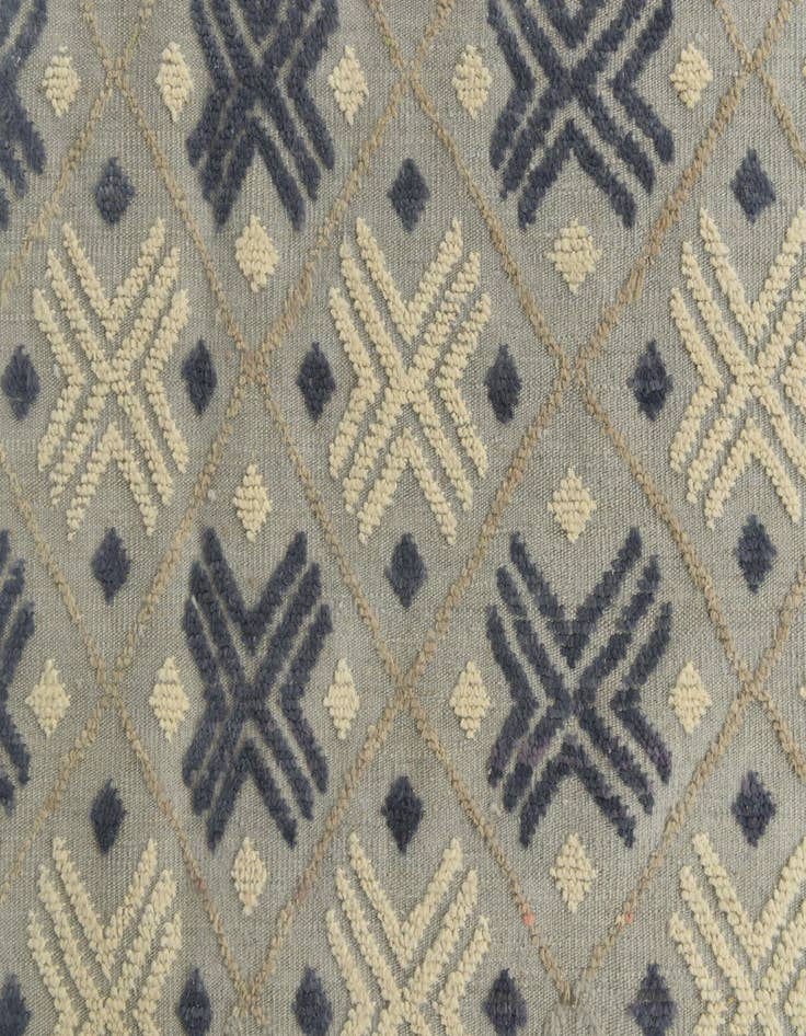 Detail image of  8' 6 x 12' 4  Hand Knotted Darya Wool Rug