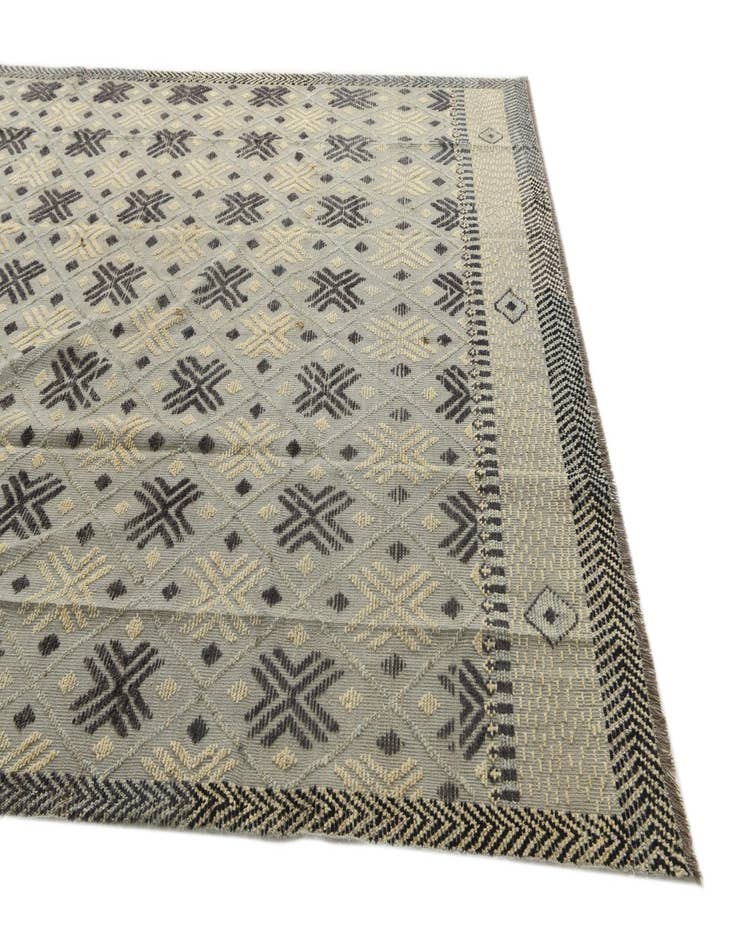 Detail image of  8' 8 x 12'  Hand Knotted Darya Wool Rug