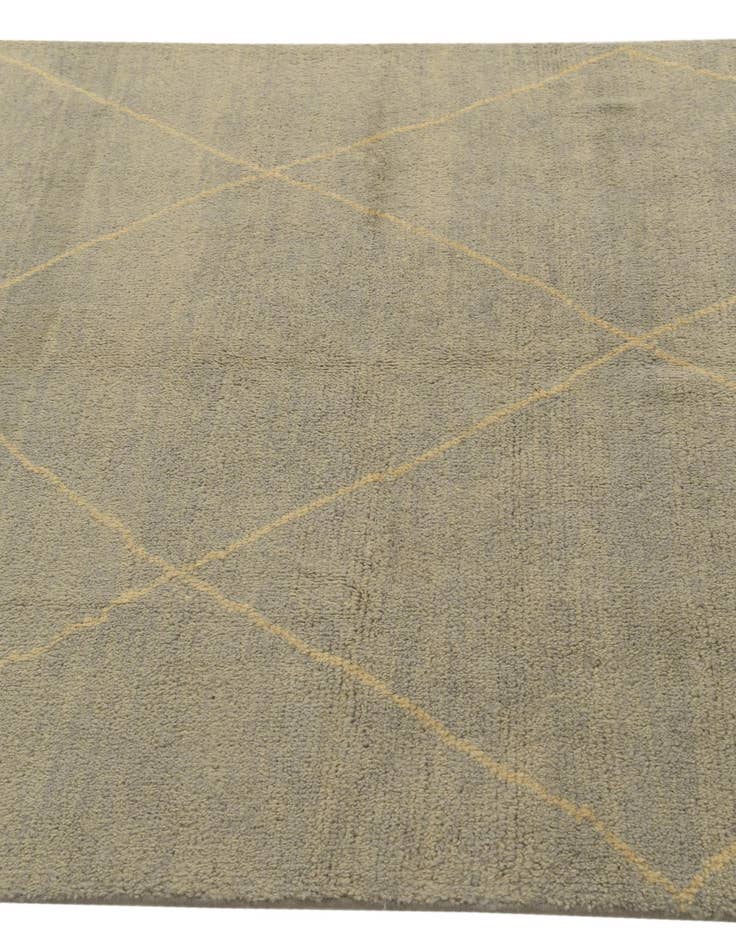 Detail image of  4' 8 x 6' 7  Hand Knotted Darya Wool Rug