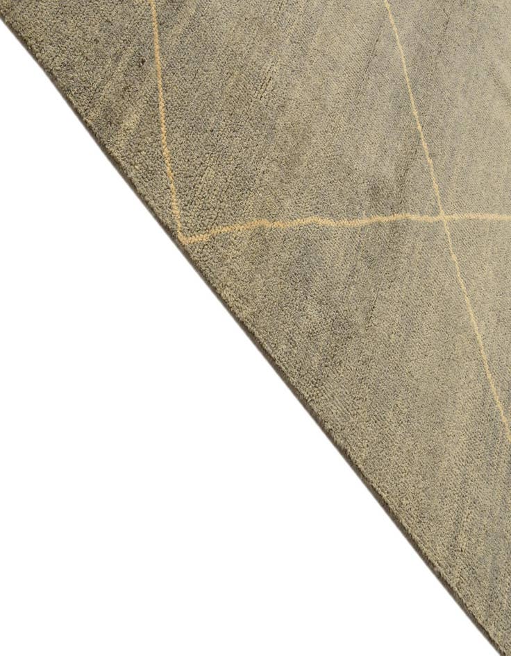 Detail image of  5' 7 x 8' 1  Hand Knotted Darya Wool Rug