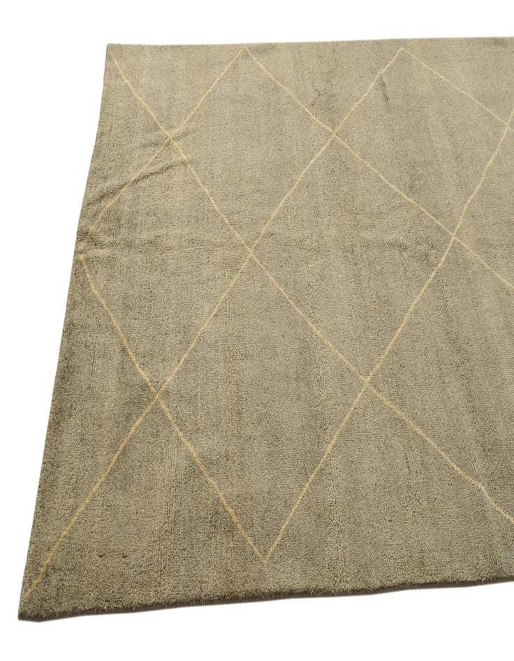 Detail image of  5' 7 x 8' 1  Hand Knotted Darya Wool Rug