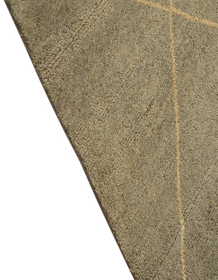 Detail image of  5' 7 x 8' 1  Hand Knotted Darya Wool Rug