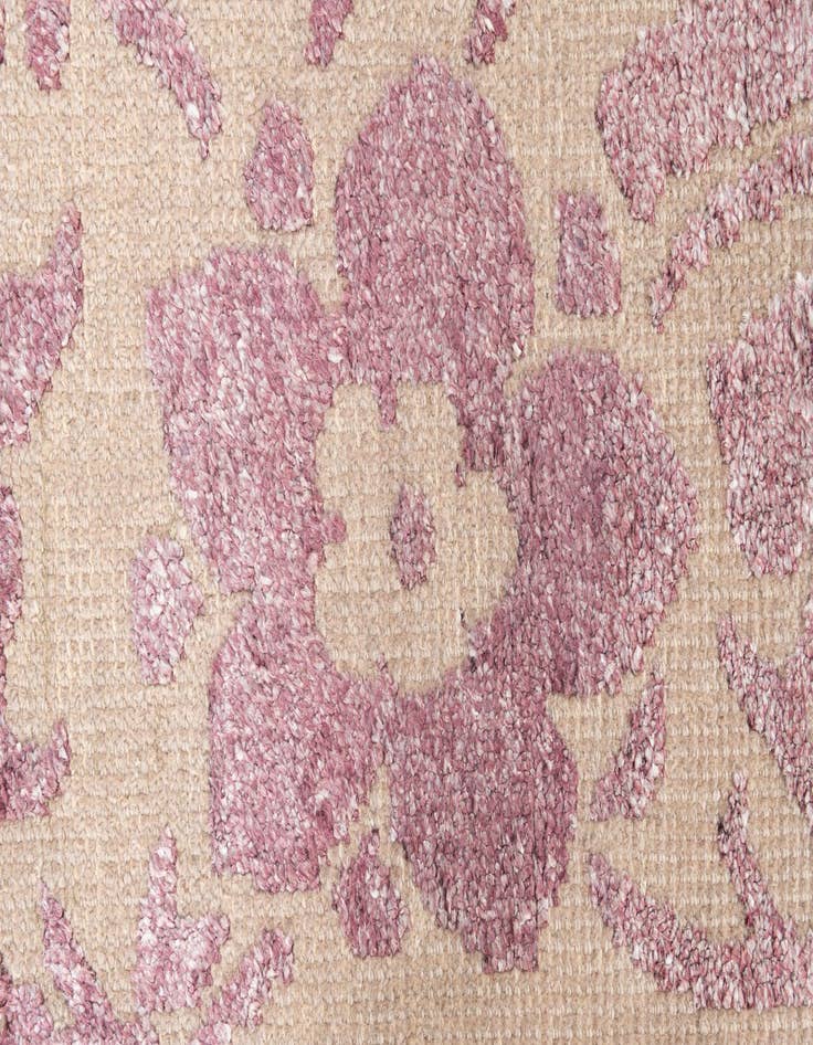 Detail image of  5' x 7' 9  Hand Knotted Darya Rug