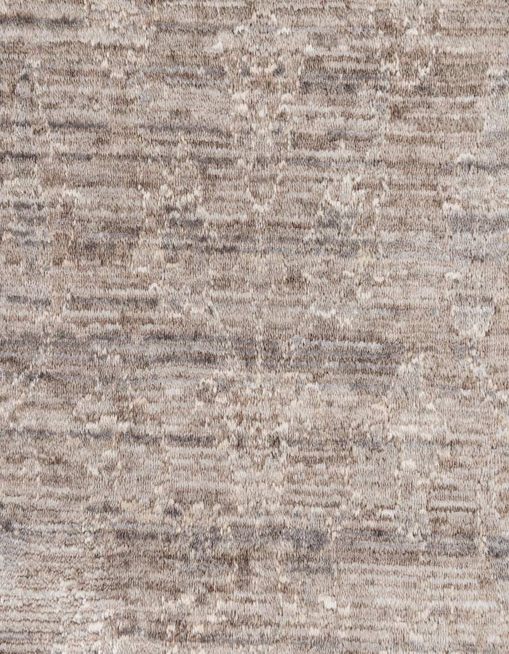 Detail image of  4' 10 x 7' 2 Empera Rug