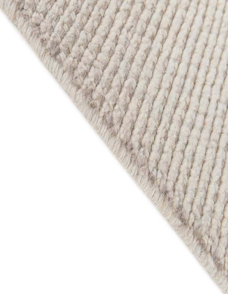 Detail image of  2' 2 x 3' 2  Hand Knotted Jill Zarin English Manor Wool Rug