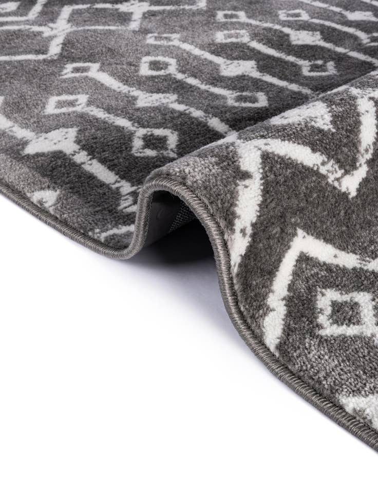 Detail image of  7' 10 x 11' Kasbah Trellis Rug