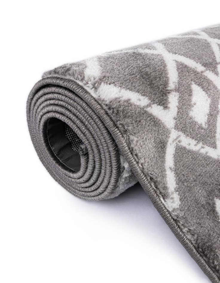 Detail image of  7' 10 x 11' Kasbah Trellis Rug