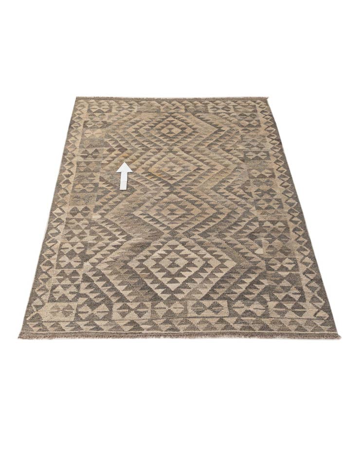 Detail image of  3' 11 x 6' 2  Hand Woven Kilim Maymana Wool Rug