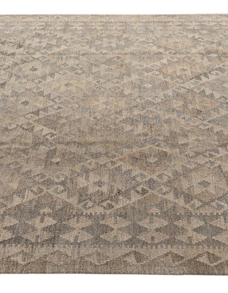 Detail image of  6' 5 x 9' 7  Hand Woven Kilim Maymana Wool Rug
