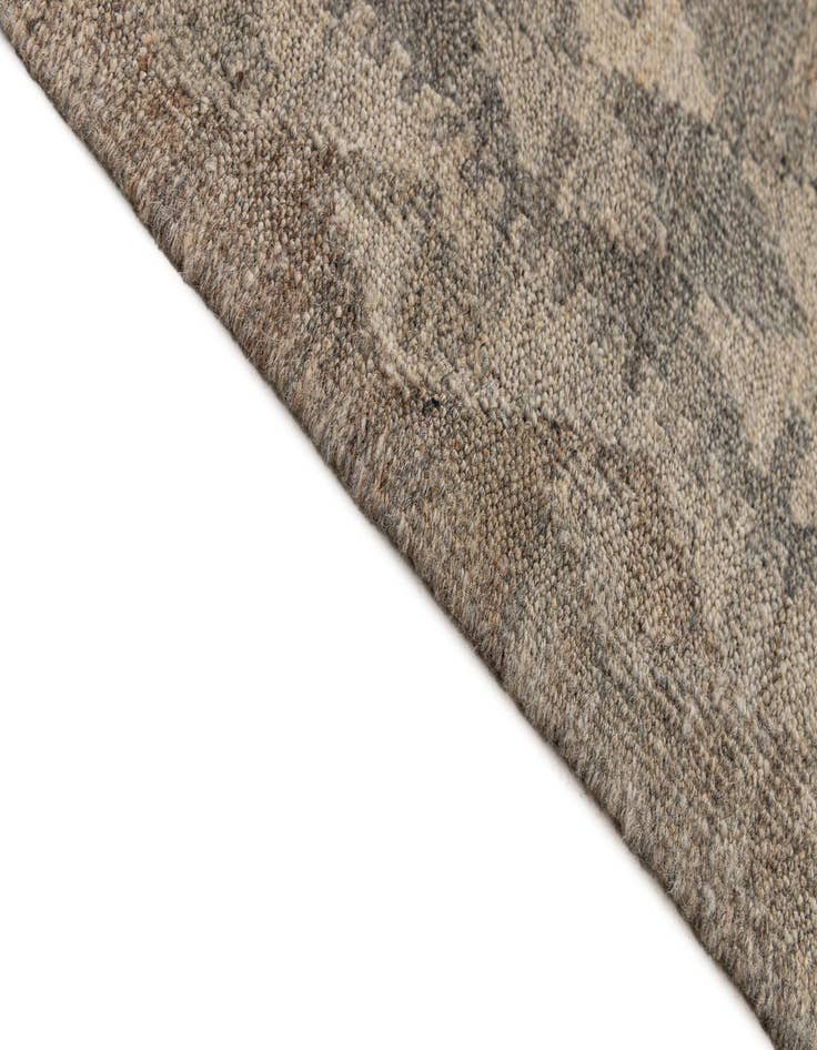 Detail image of  6' 5 x 9' 7  Hand Woven Kilim Maymana Wool Rug