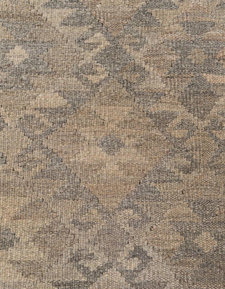 Detail image of  6' 5 x 9' 7  Hand Woven Kilim Maymana Wool Rug