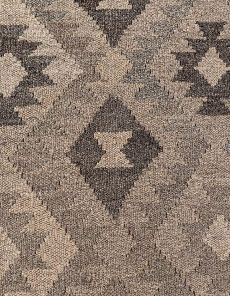 Detail image of  6' 9 x 10'  Hand Woven Kilim Maymana Wool Rug