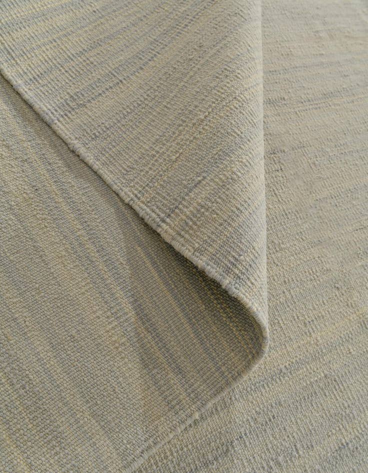 Detail image of  6' 8 x 9' 8  Hand Woven Kilim Modern Wool Rug