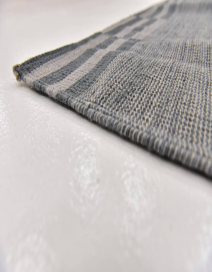 Detail image of  4' 3 x 5' 10  Hand Woven Kilim Modern Wool Rug