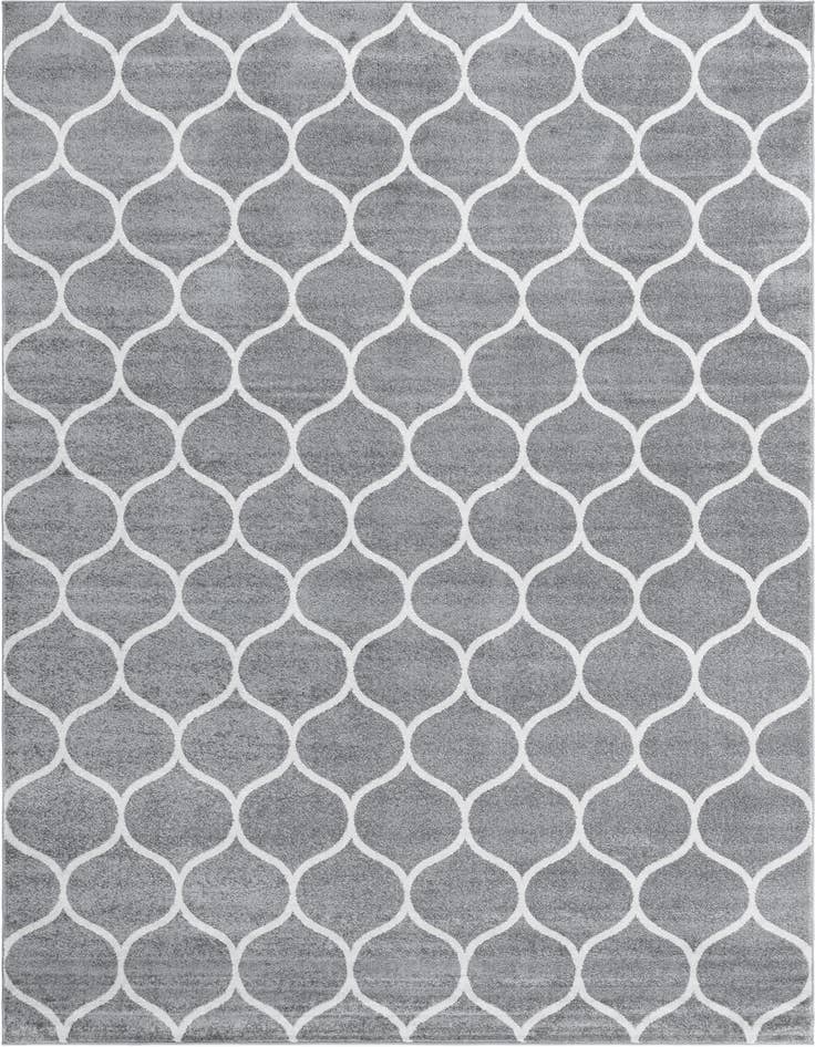 Detail image of 5' 3 x 8' Lattice Frieze Rug