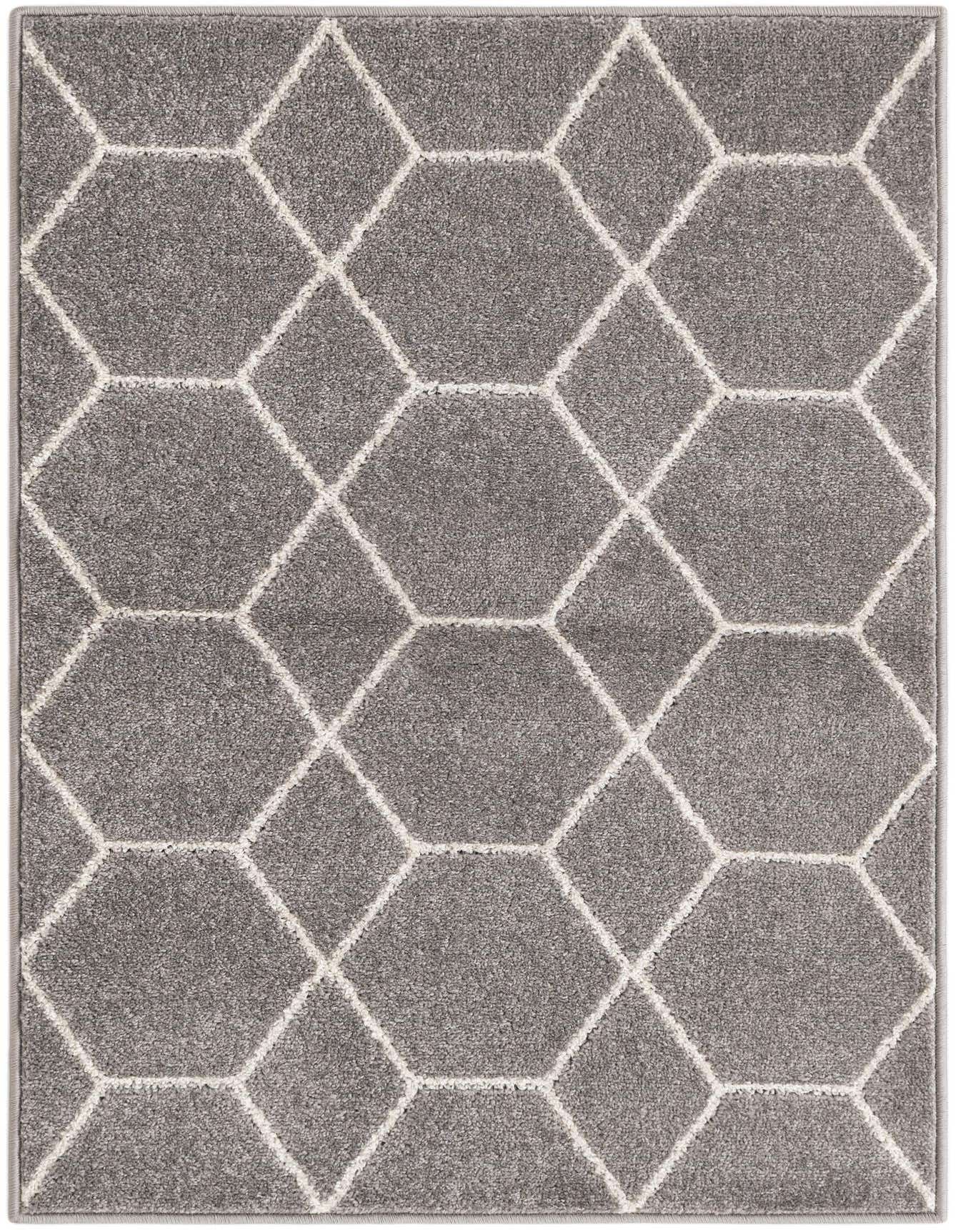 Primary image  2' 6 x 3' 9 Lattice Frieze Rug