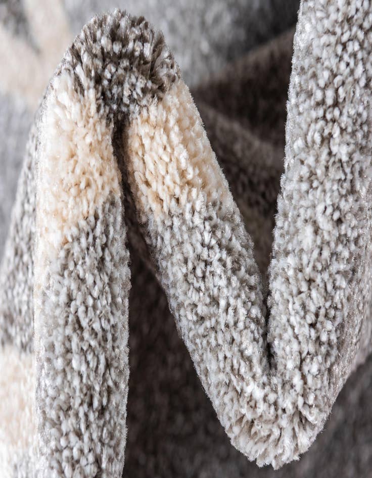 Detail image of  9' x 12' Lattice Rug