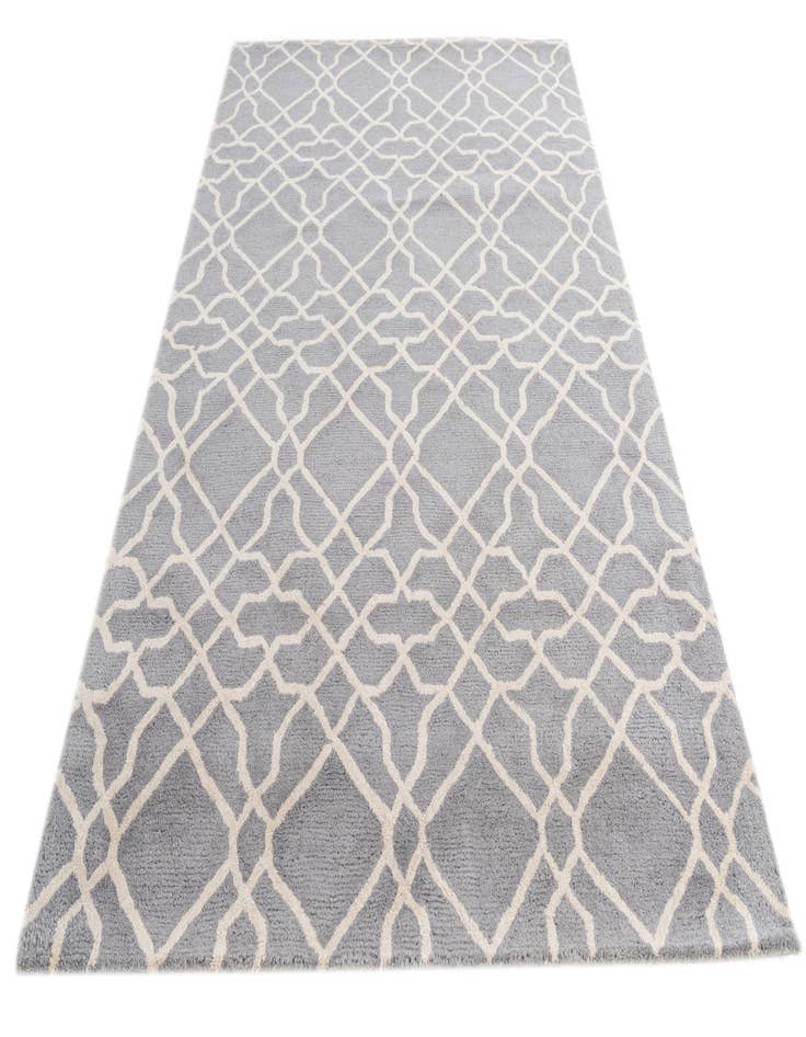 Detail image of  5' x 8' Luna Rug