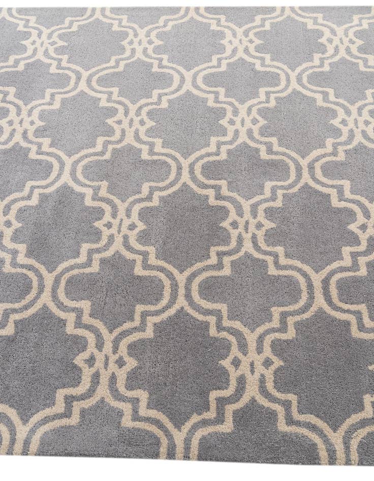 Detail image of  5' 1 x 8' Luna Rug