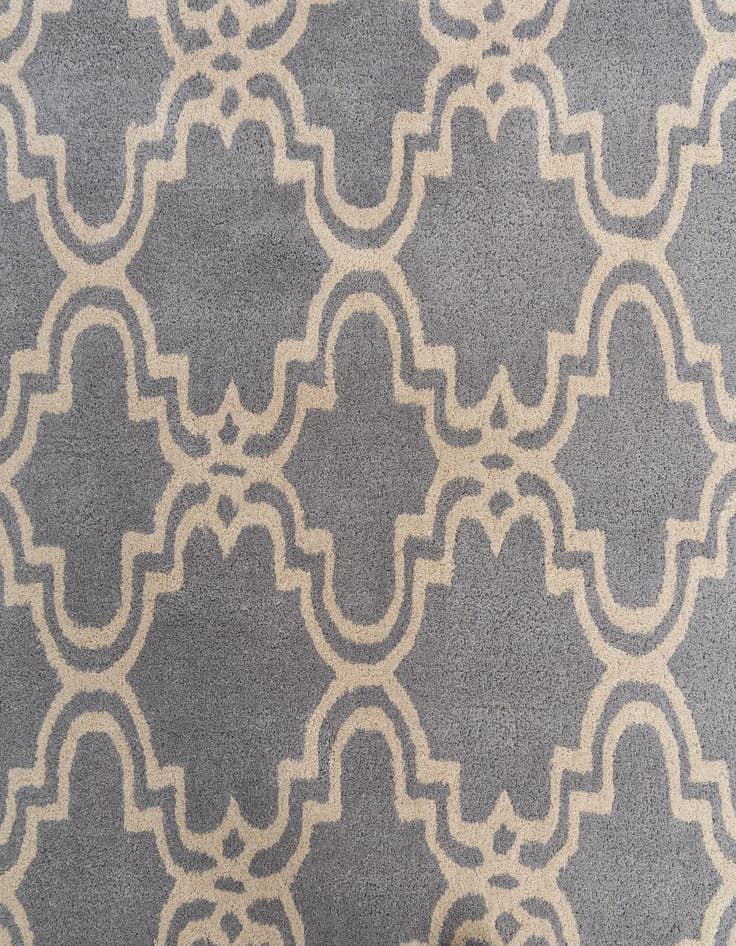 Detail image of  5' 1 x 8' Luna Rug