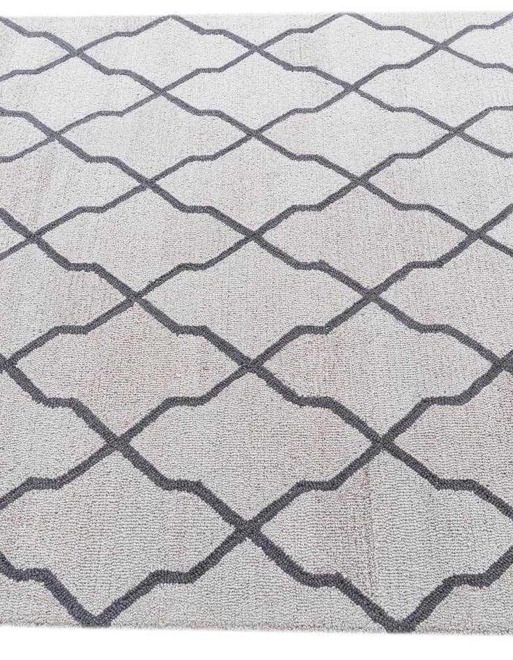 Detail image of  5' x 8' Luna Rug