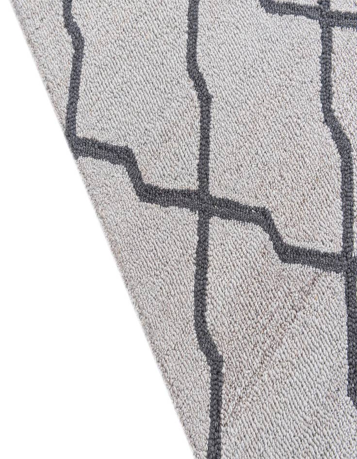 Detail image of  5' x 8' Luna Rug