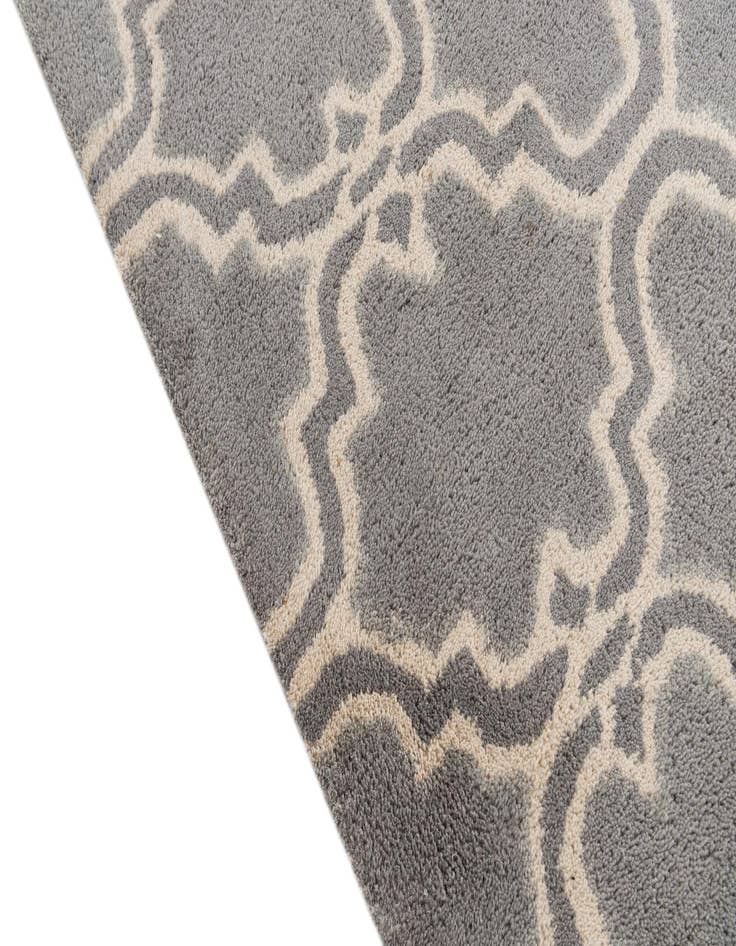 Detail image of  5' x 8' Luna Rug