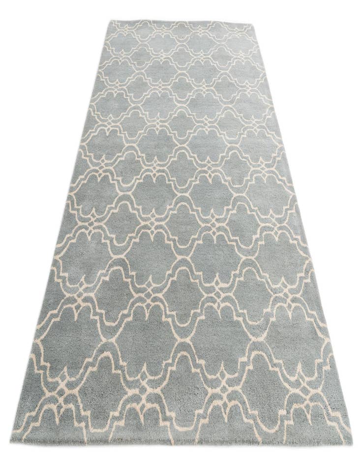 Detail image of  5' 1 x 8' Luna Rug