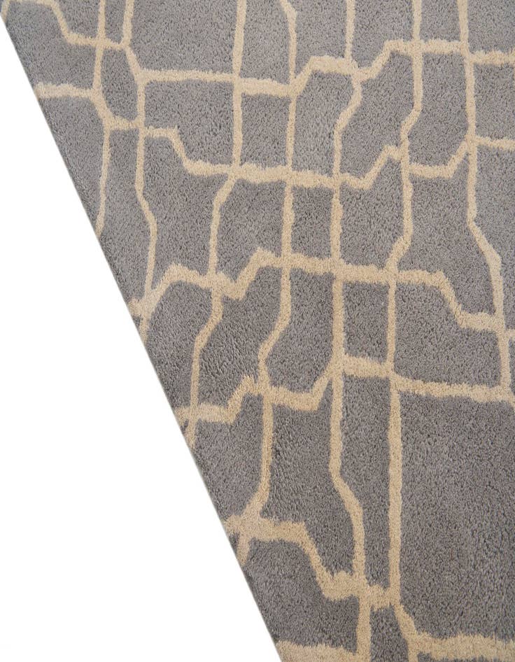 Detail image of  5' x 8' Luna Rug