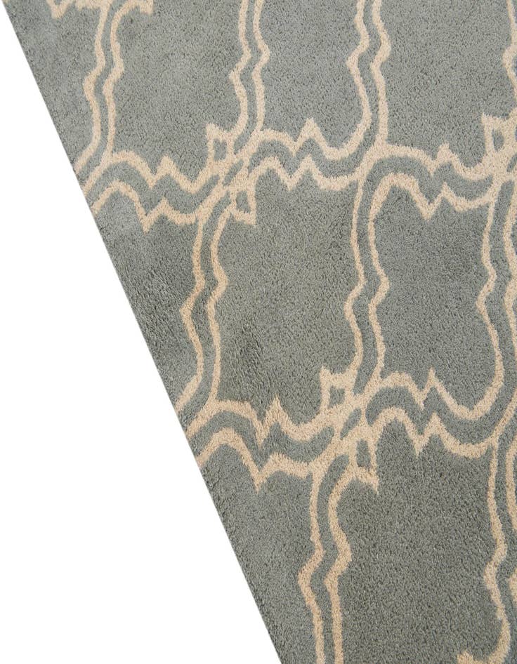 Detail image of  5' x 8' Luna Rug