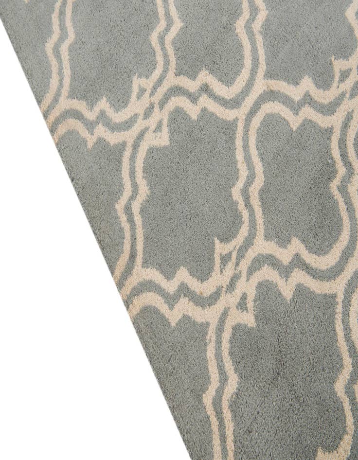 Detail image of  5' x 8' Luna Rug