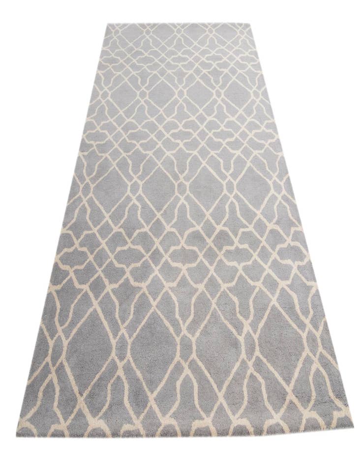 Detail image of  5' 1 x 8' Luna Rug