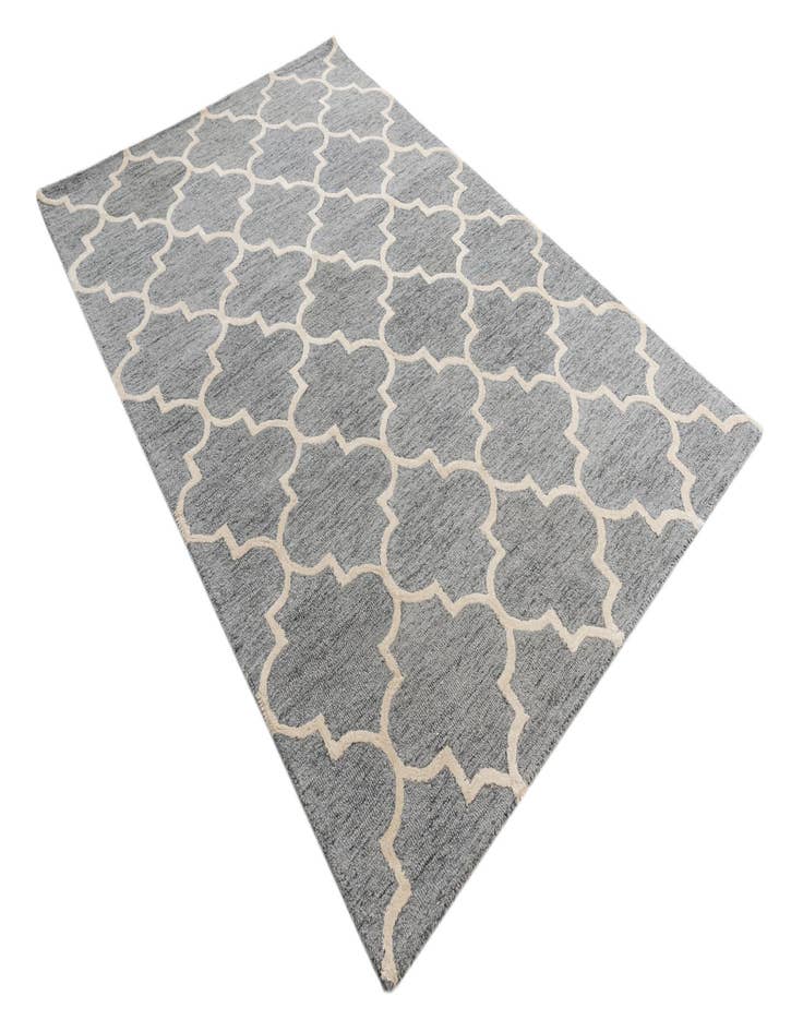 Detail image of  5' 1 x 8' Luna Rug